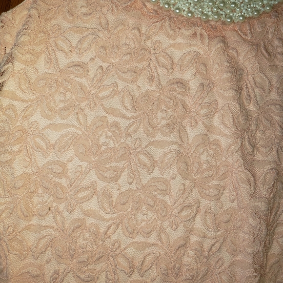 Pink Lace Top with Pearls sz Small - Picture 3 of 8